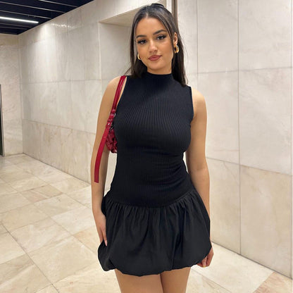 Sleeveless A-Line Pleated Dress Black & Pink