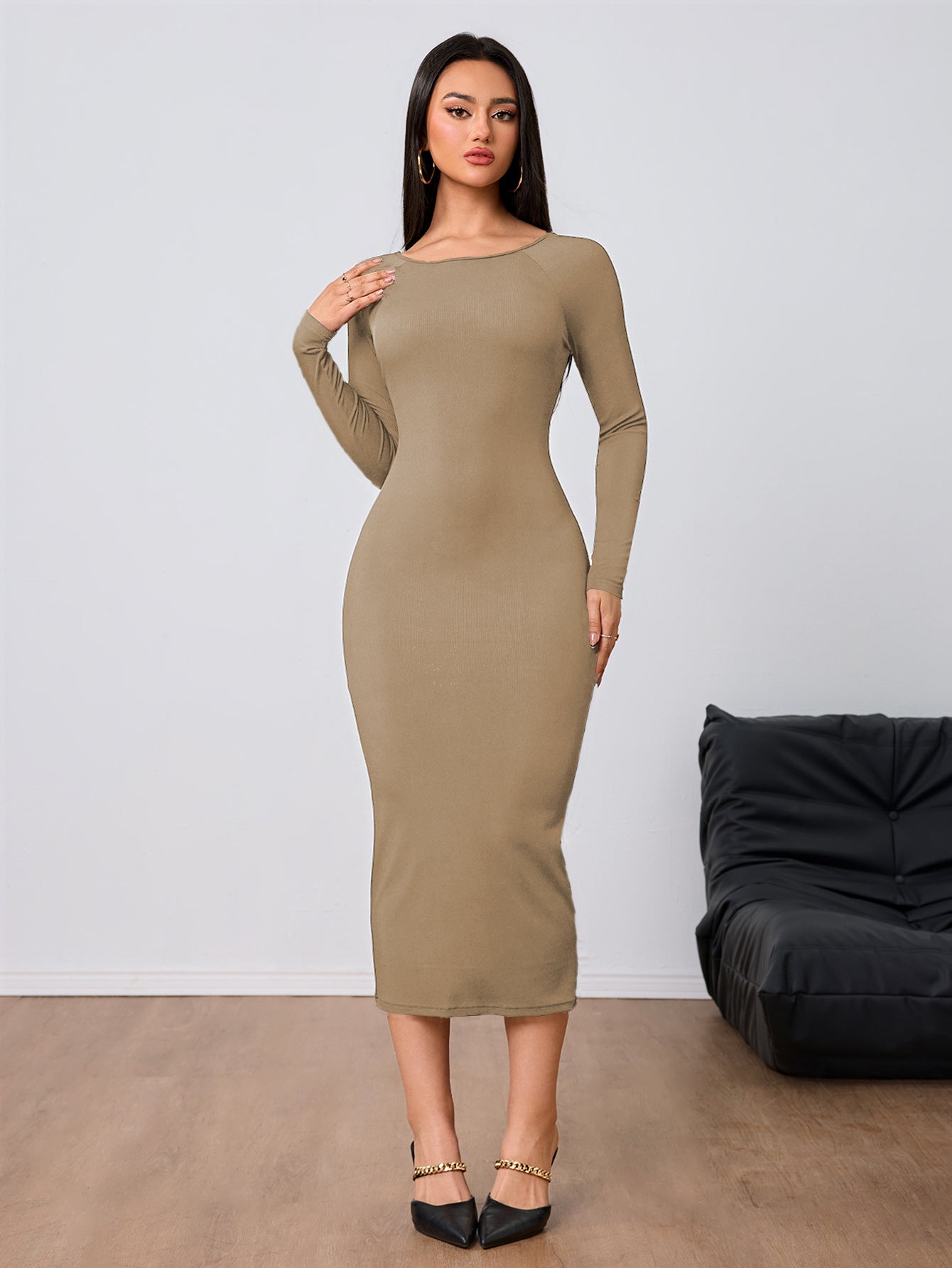 Long Sleeve Knitted Bodycon Midi Dress with Backless Detail