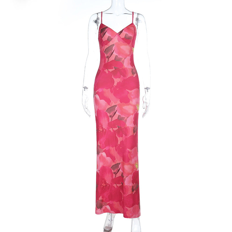 Slim Fit Floral Maxi Dress with V-Neck and Spaghetti Straps