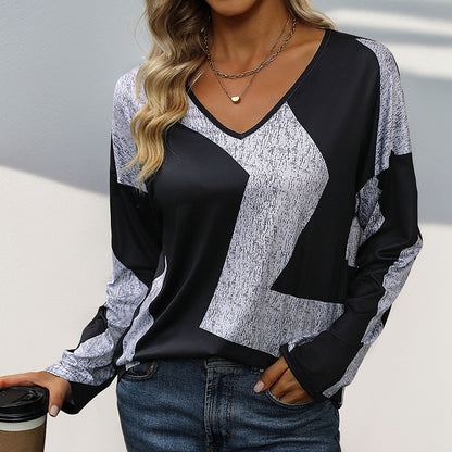 Loose Geometric Color-Blocked Top with V-Neck and Bat Sleeves