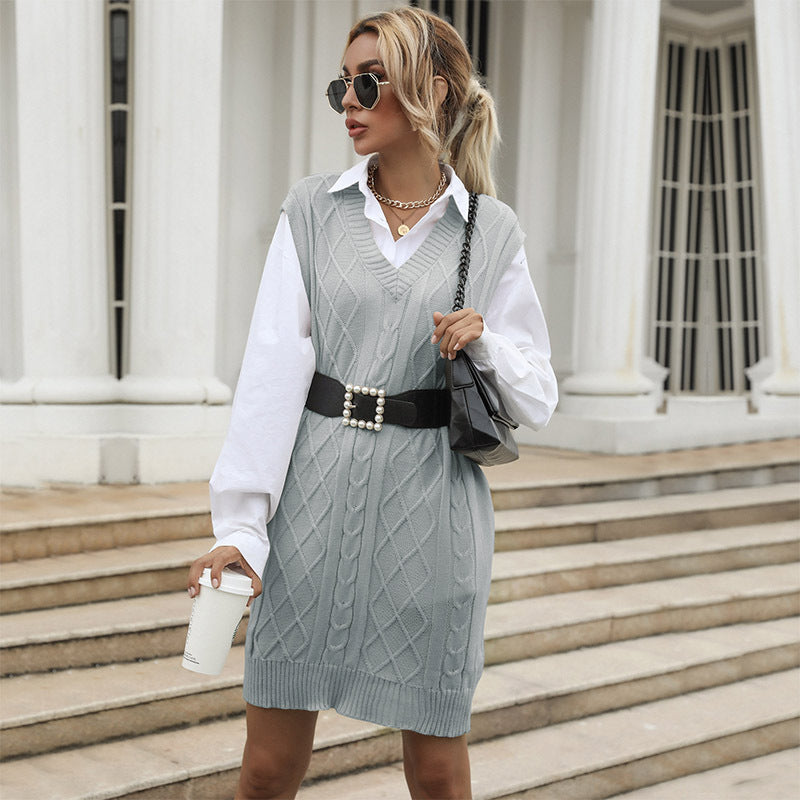 Sleeveless Cable Knit Sweater Dress with V-Neck