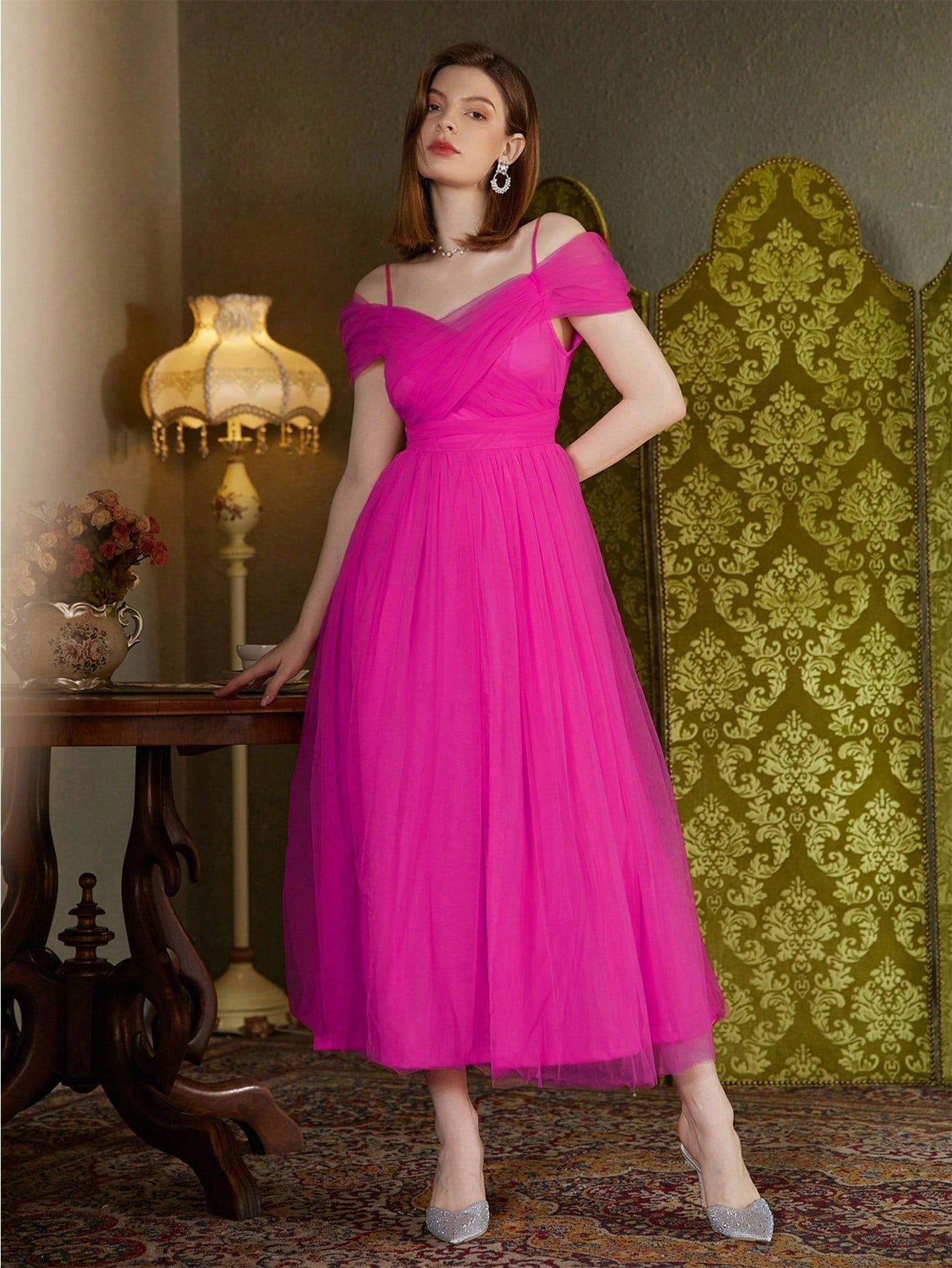A-Line Midi Dress with V-Neck and Mesh Off-Shoulder Sleeves