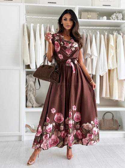 A-Line Floral Print Maxi Dress with V-Neck and Slit
