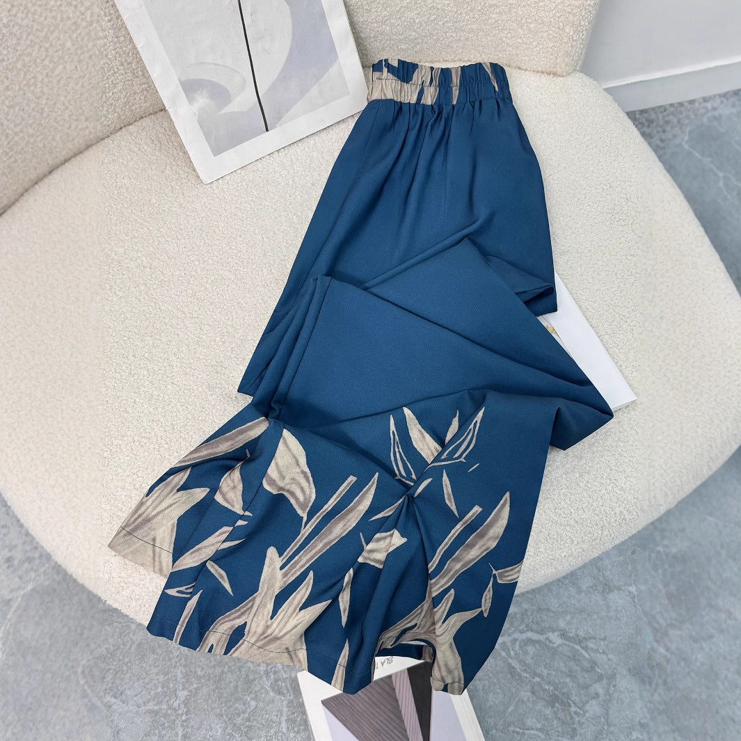 High-Waist Wide-Leg Trousers with Graphic Leaf Print