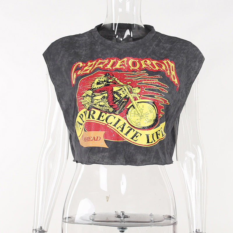 Graphic Print Sleeveless Crop Top with Round Neck