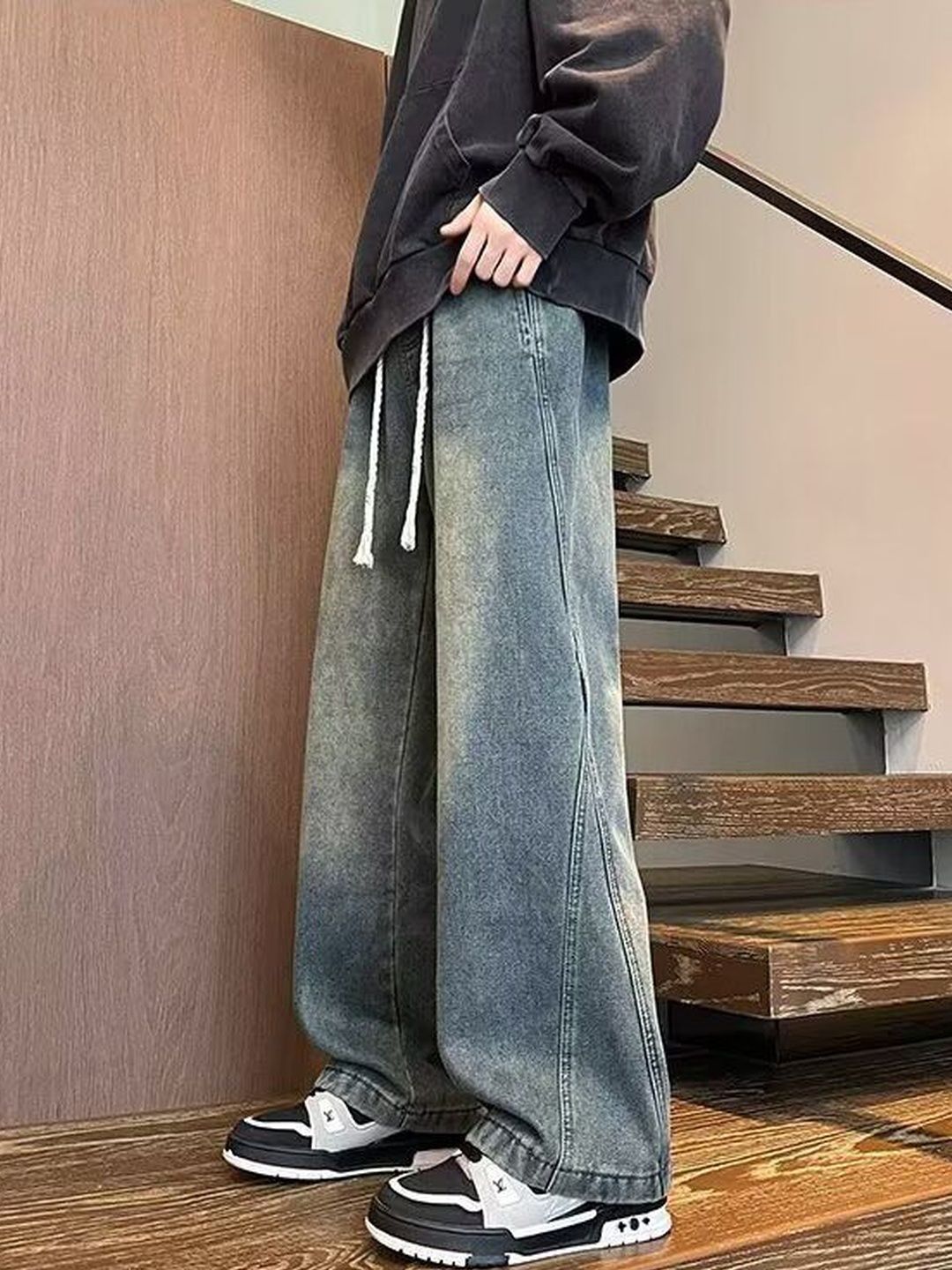 Men Wide Leg Mid-Rise Medium Shade Jeans