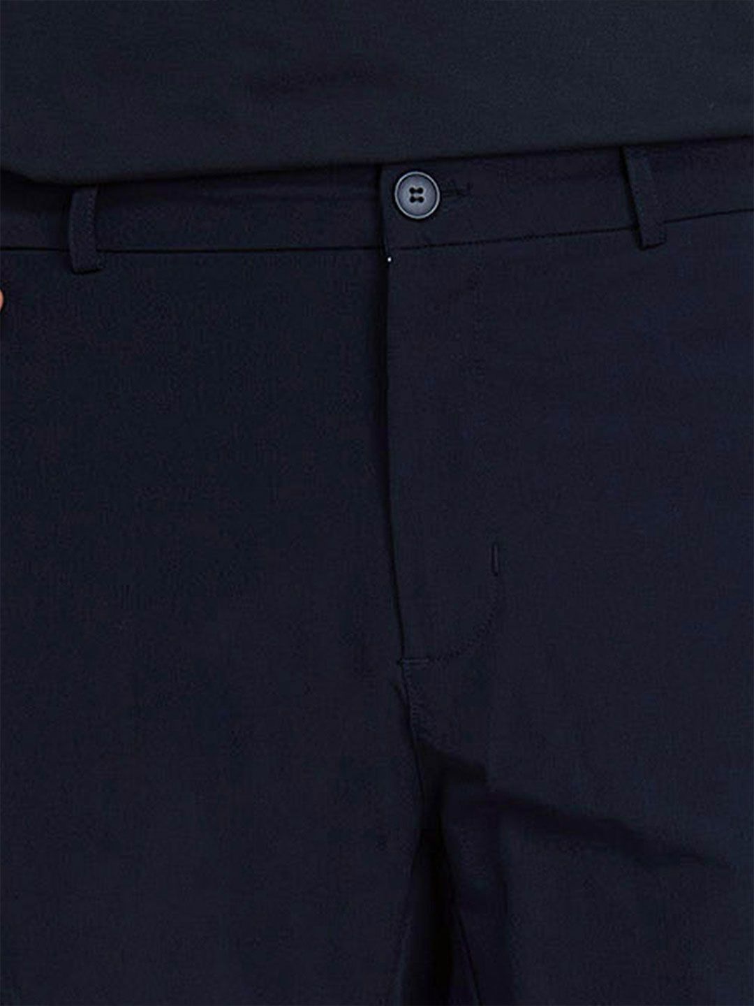 Men Solid Regular Fit Black Stride Golf Shorts