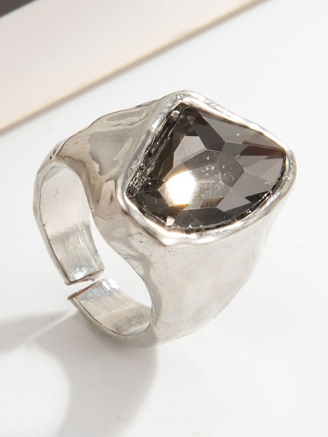 Silver-Plated Stone-Studded Finger Ring