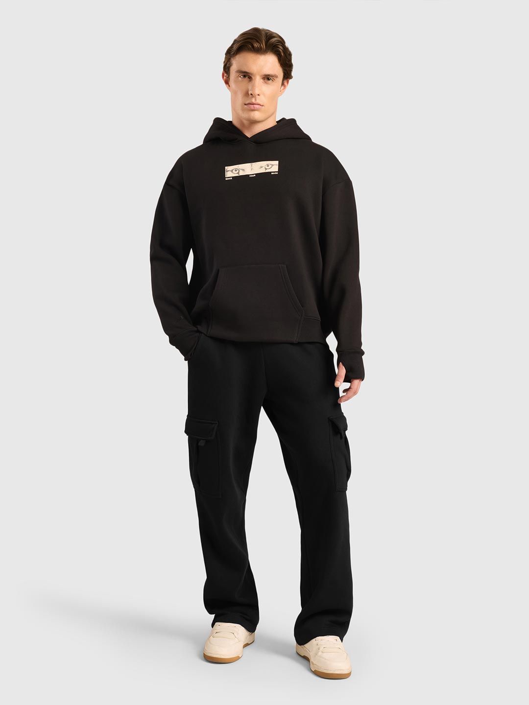 Men Cloud Ease Mid-Rise Cargos Trousers