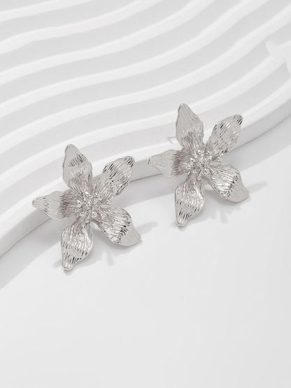 Silver-Plated Floral Shaped Studs Earrings