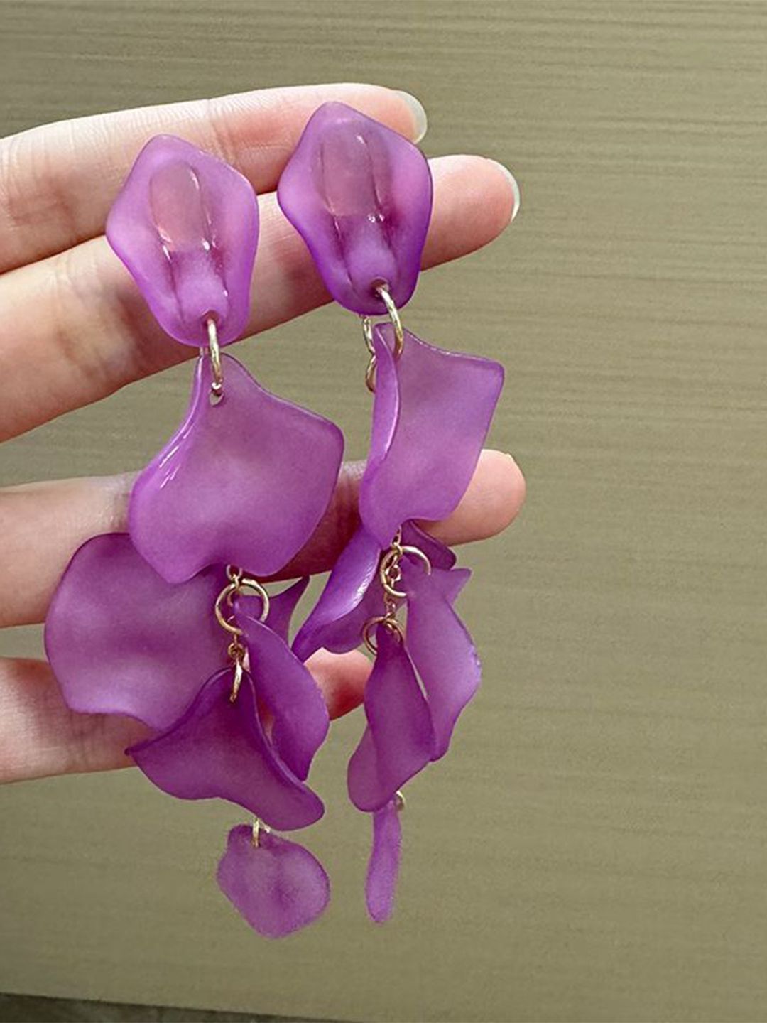 Artificial Beads Beaded Leaf Shaped Drop Earrings