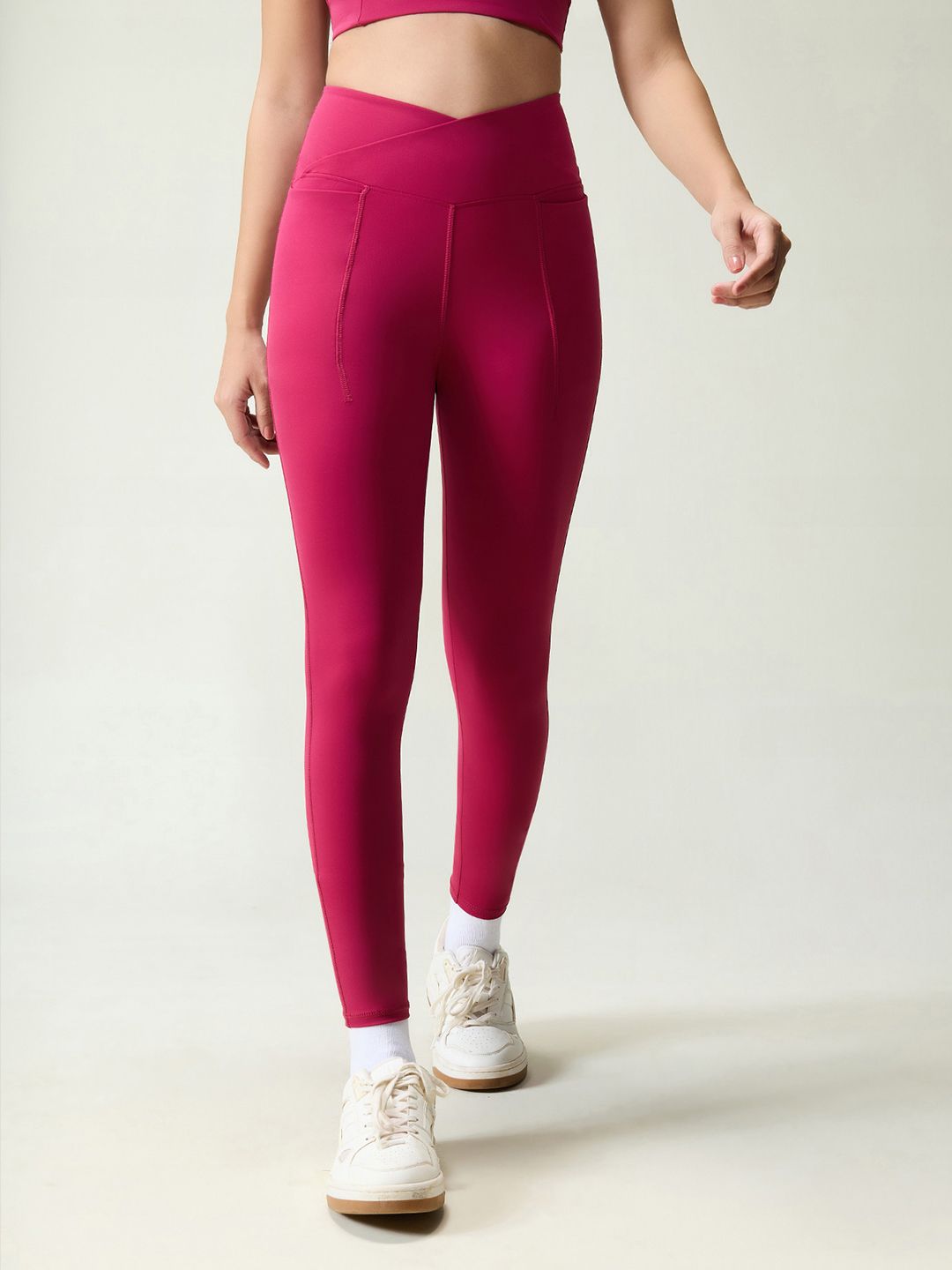 High-Rise Ankle Length Ruby Hourglass Snug Legging