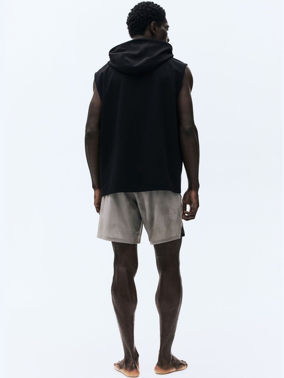 Regular Fit Sleeveless Sports Hoodie with DryMove
