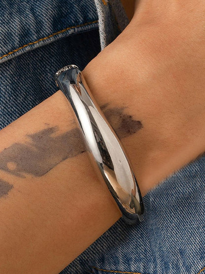 Men Handcrafted Silver-Plated Cuff Bracelet