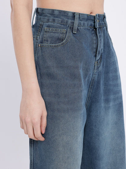Women Mid-Rise Light Fade Flared Jeans