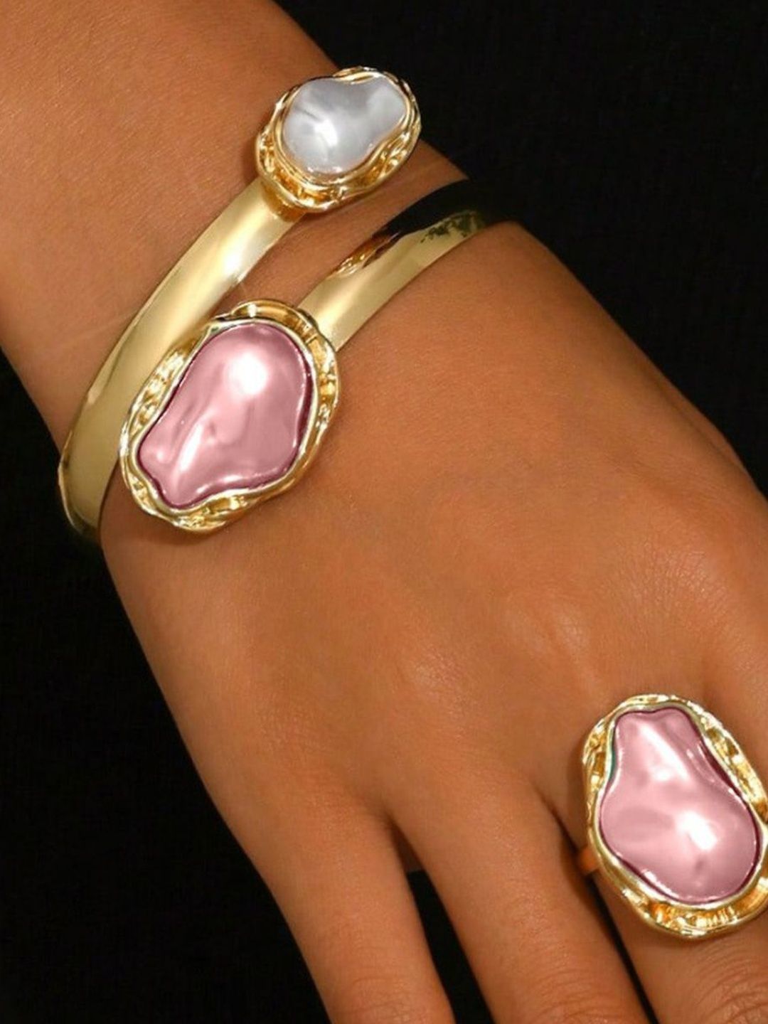 Gold-Plated Stone Studded Jewellery Set