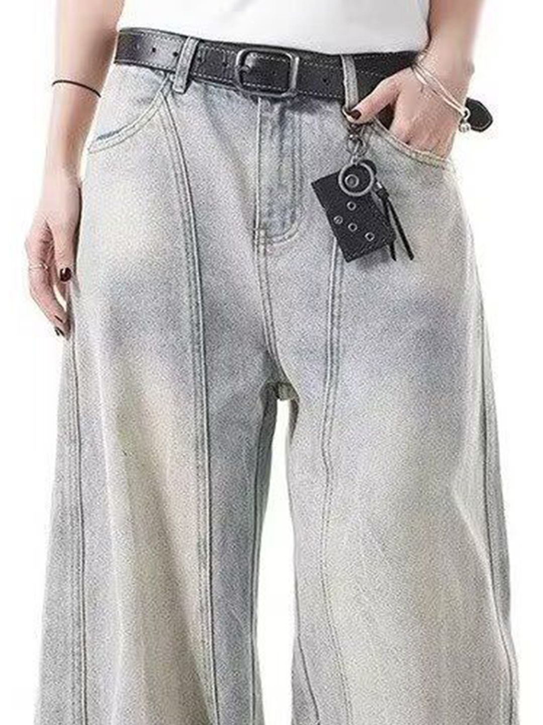 Men Wide Leg Mid-Rise Heavy Fade Jeans