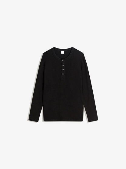 Long-sleeve slim-fit Henley collar T-shirt
