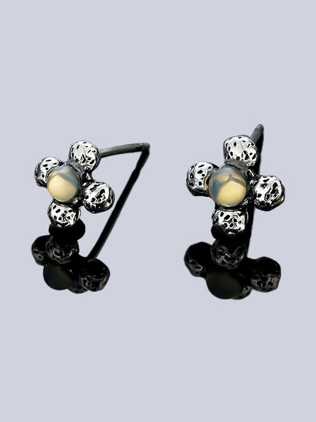 Classic Studs Earrings