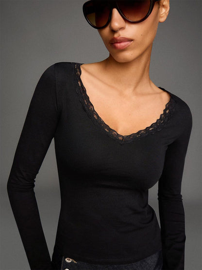 Long sleeve lace T-shirt