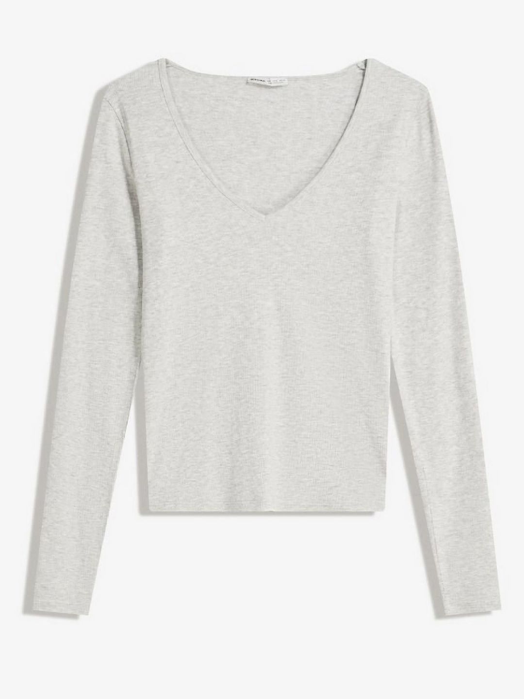 Long sleeve V-neck T-shirt