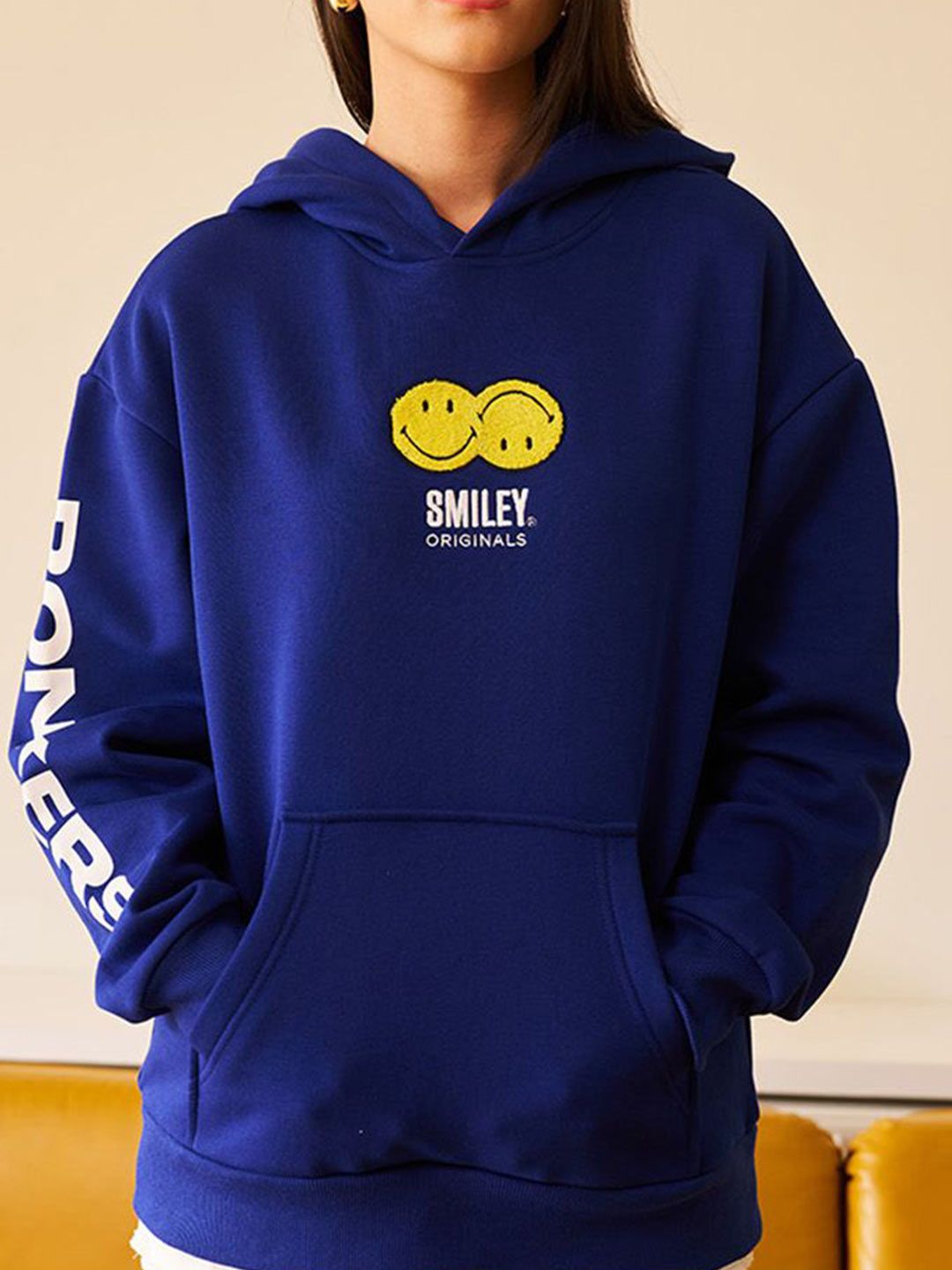 Women Printed Hooded Pullover Sweatshirt