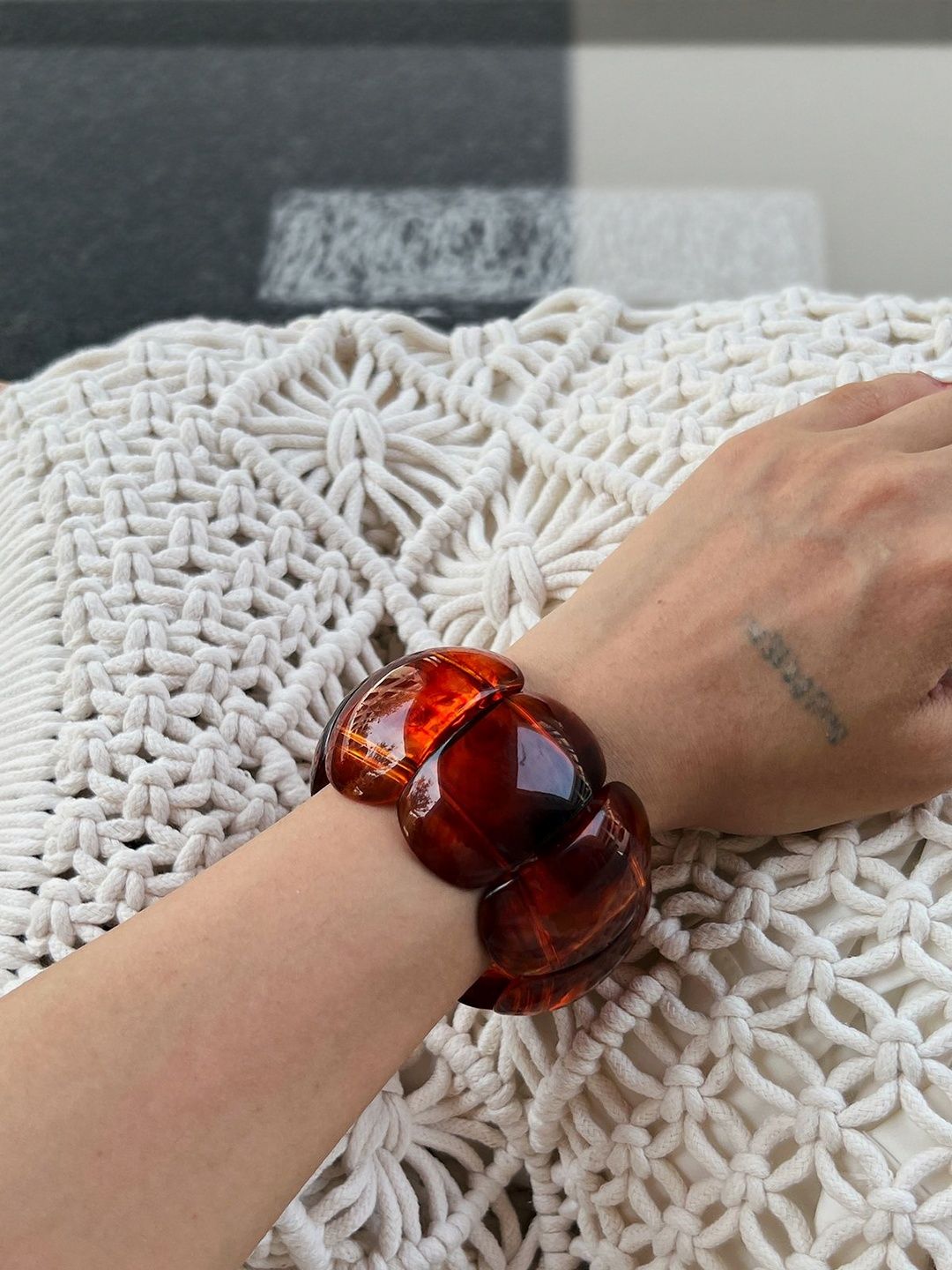 Women Plastic Elasticated Bracelet