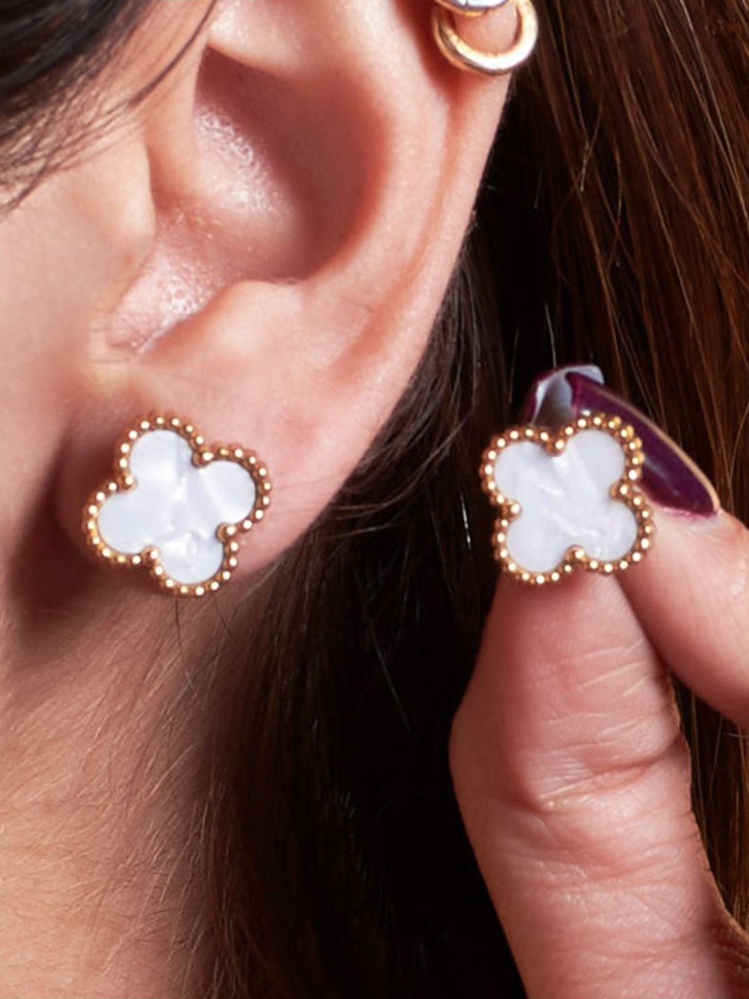 SALTY Gold-Tone Floral-Shaped Necklace and Earrings