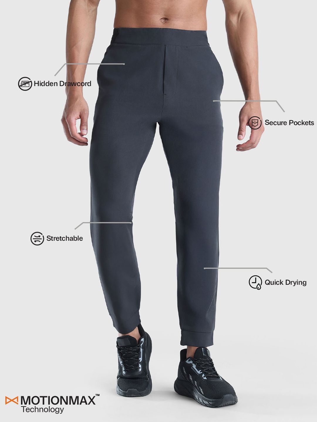 Men Tapered Fit Mid Rise Joggers