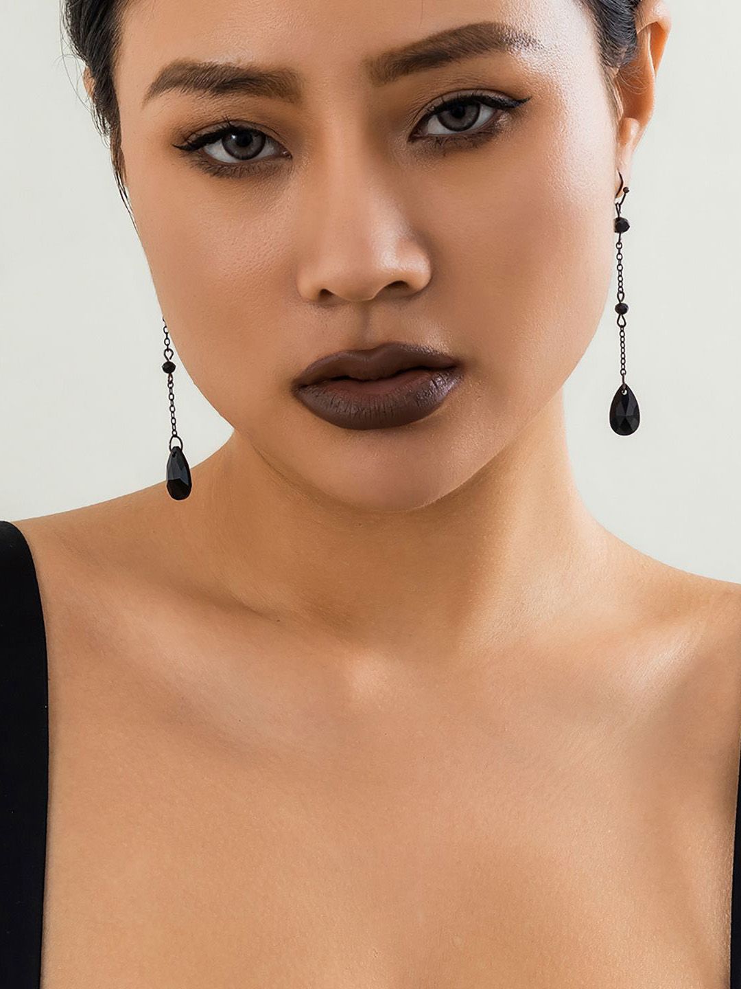 Silver-Plated Teardrop Shaped Drop Earrings