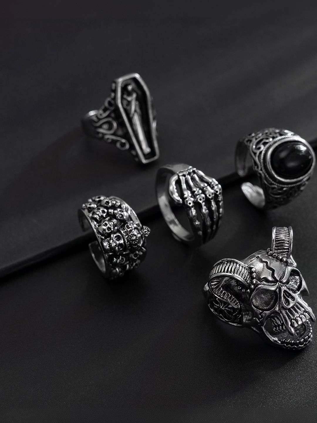 Men Set Of 5 Silver-Plated Finger Ring