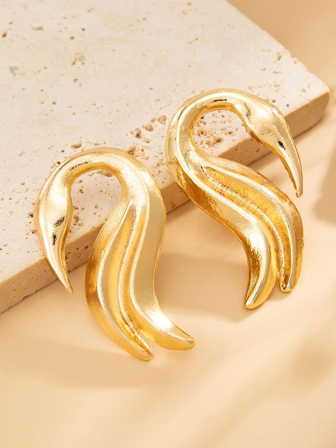 Classic Studs Earrings
