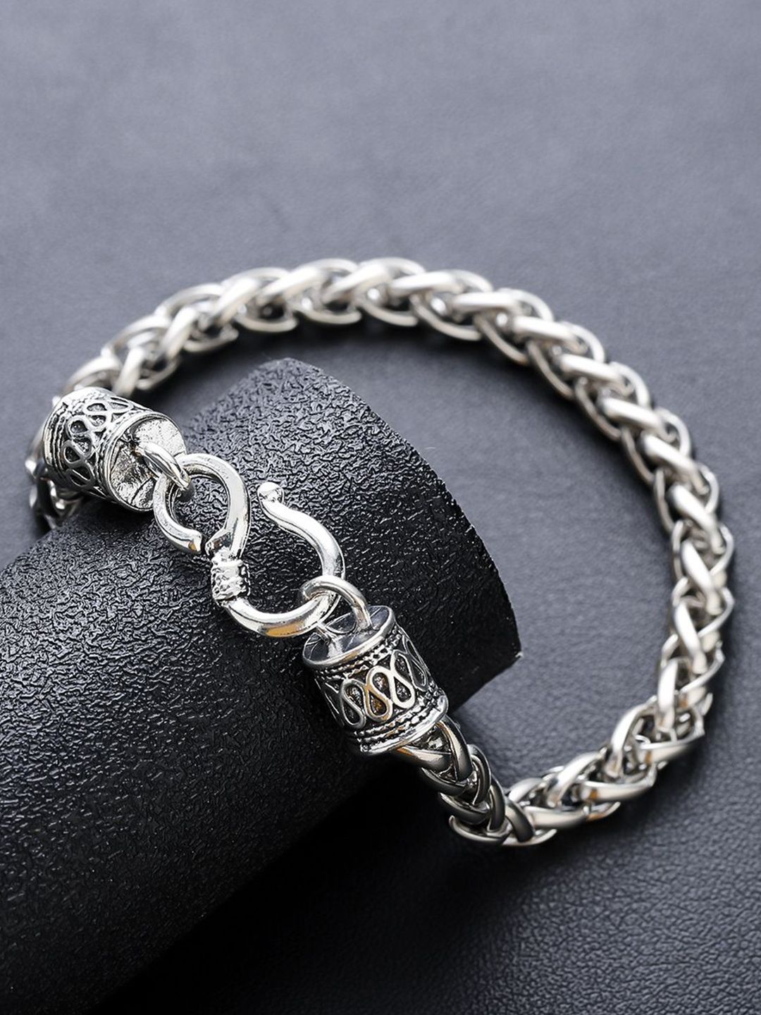 Men Silver-Plated Link Bracelet