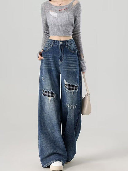 Women Flared Mid-Rise Mildly Distressed Light Fade Jeans