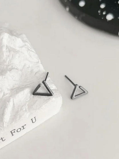 SALTY Obtuse Stainless Steel Antique Triangular Shaped Studs Earrings