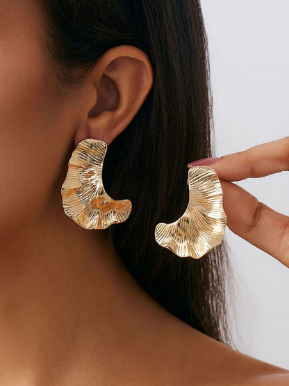 Women Leaf Shaped Studs Earrings