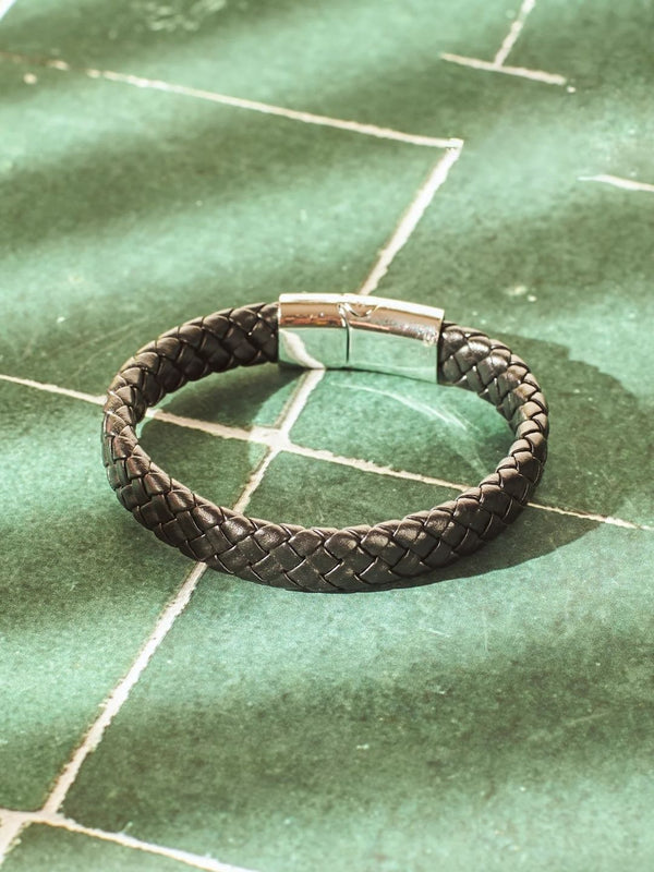 SALTY Pack of 2 Men Avrum Black Leather Bracelet