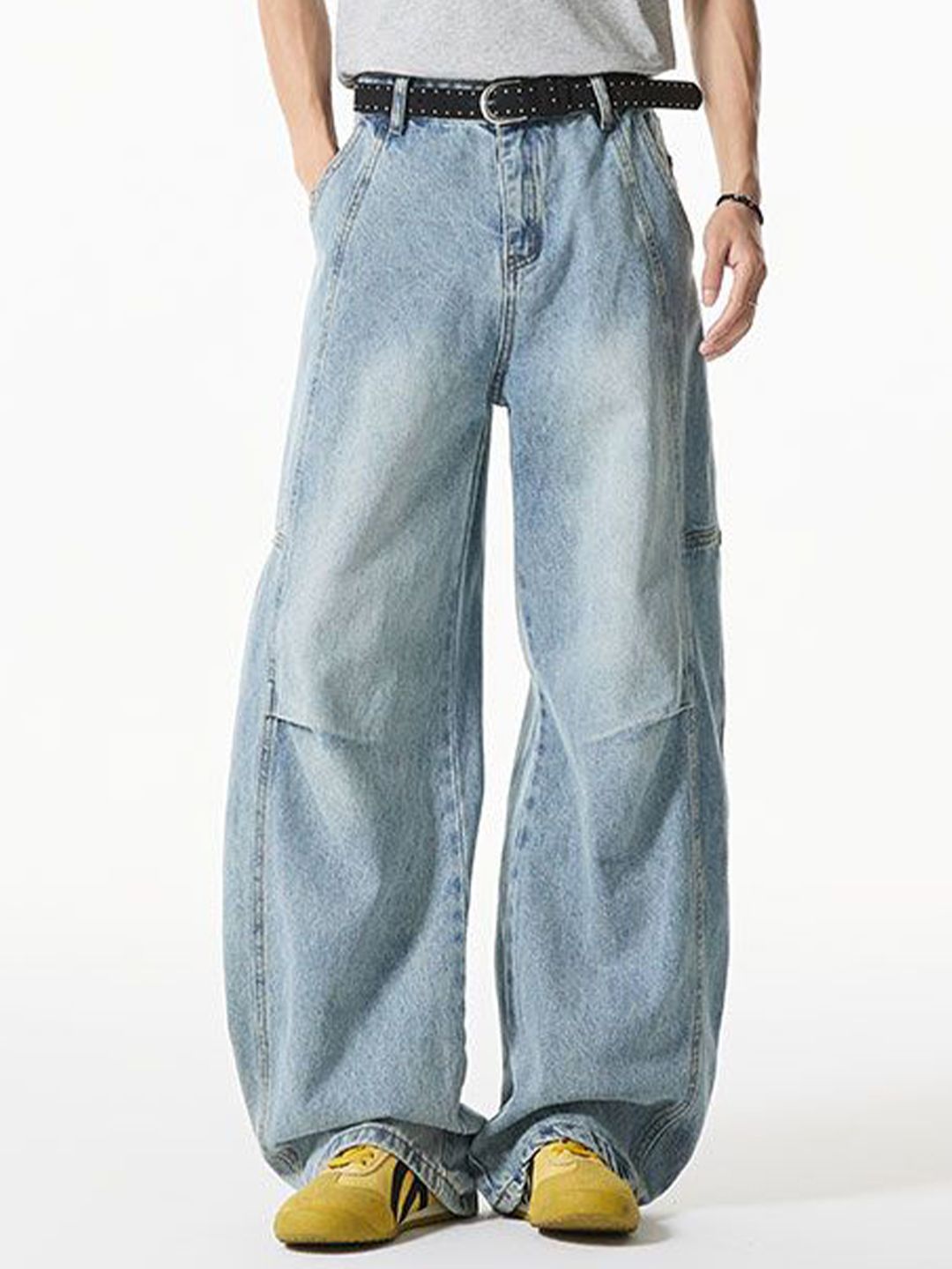 Men Wide Leg Mid-Rise Light Fade Jeans