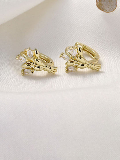 SALTY Gold-Plated Contemporary Artificial Stone Studded Studs Earrings