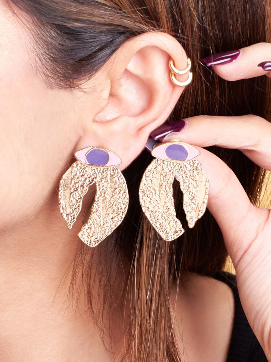 SALTY Contemporary Studs Earrings