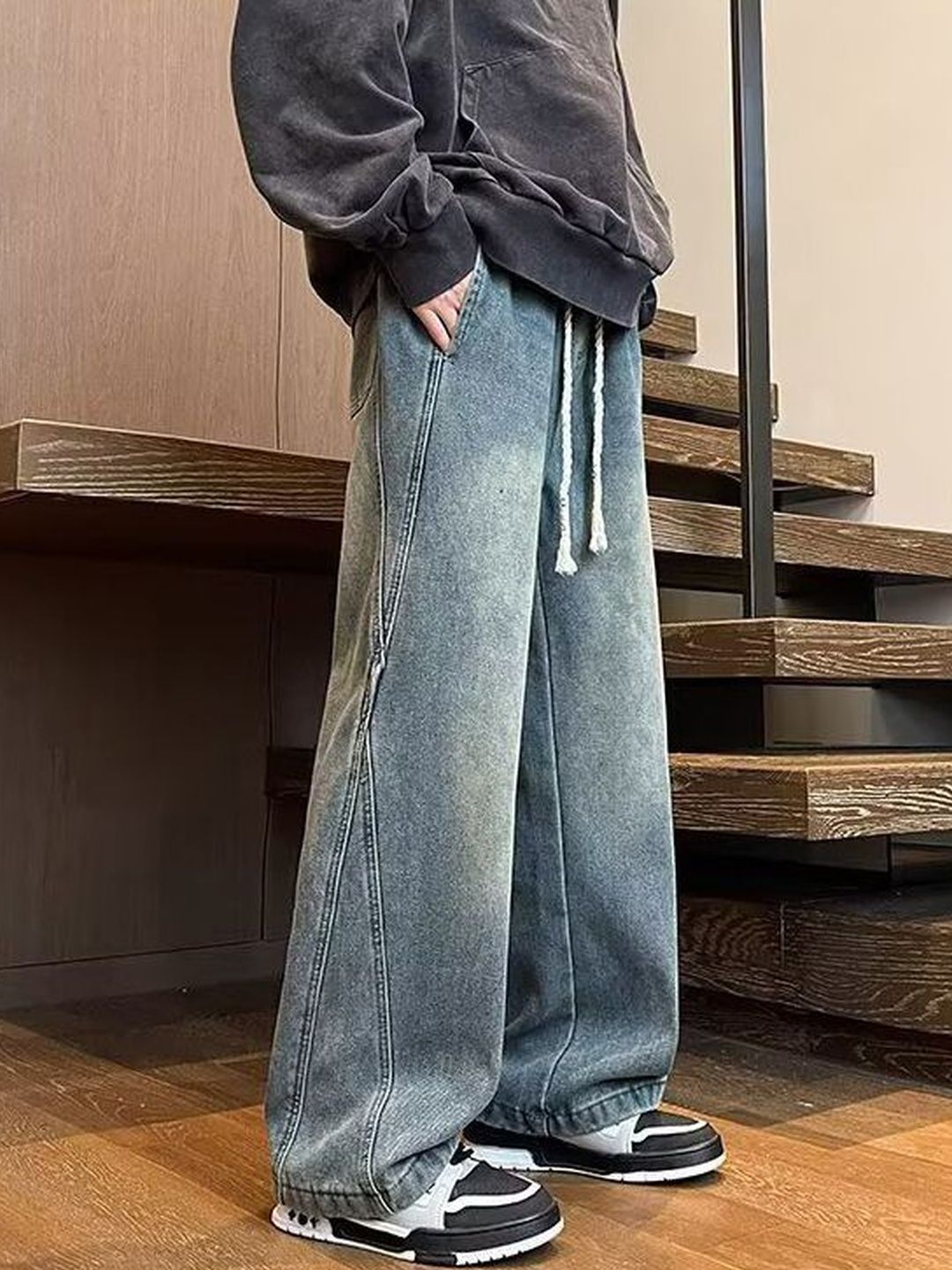 Men Wide Leg Mid-Rise Medium Shade Jeans