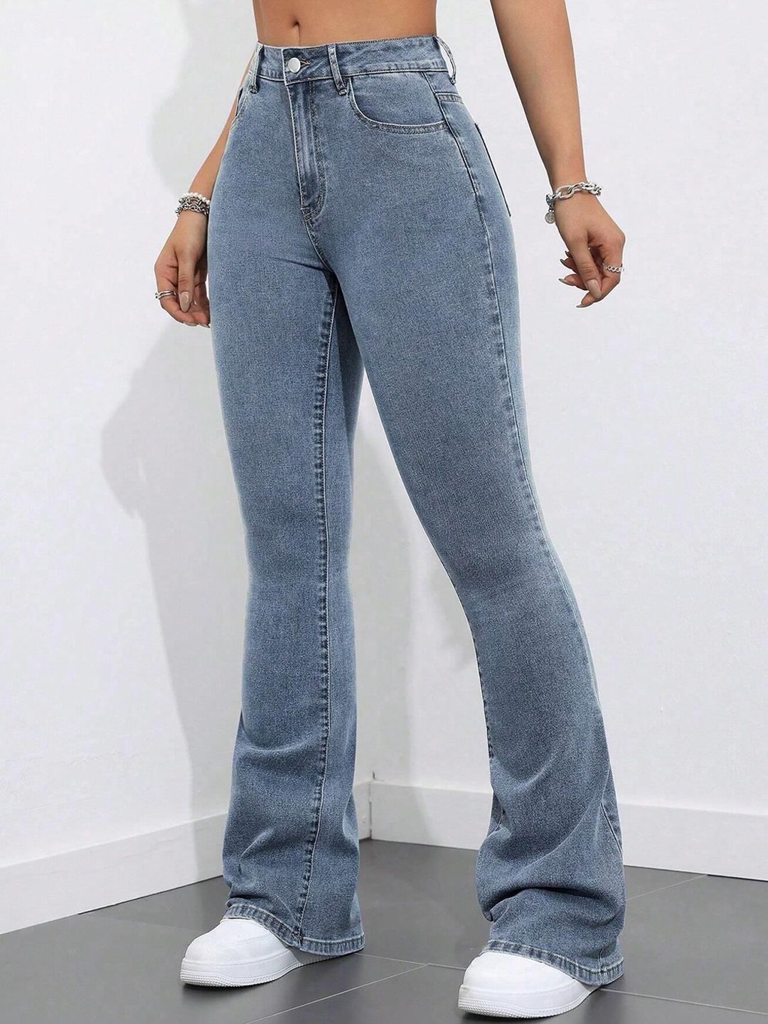 Women Slim Fit High-Rise Stretchable Jeans