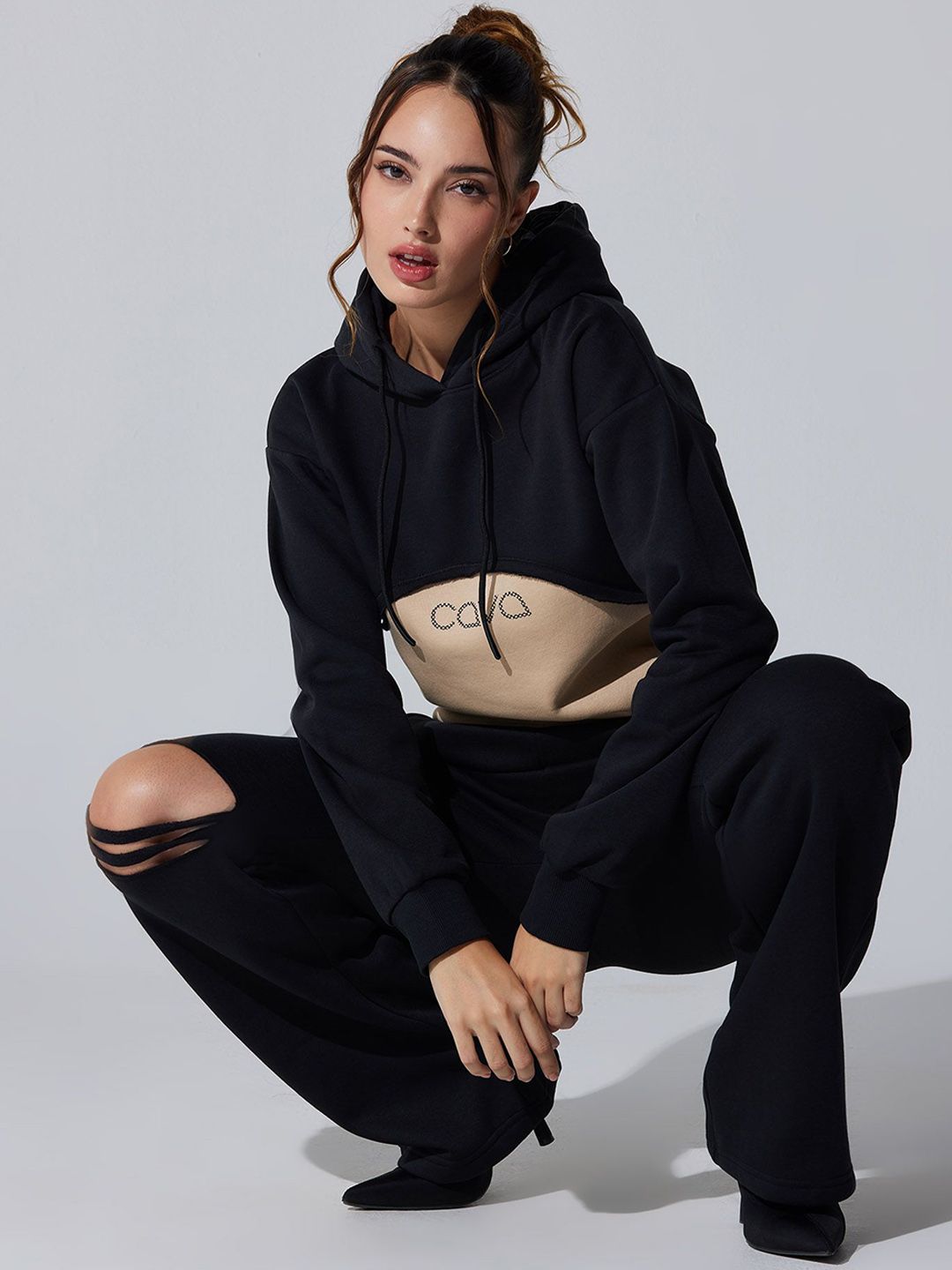Women Cava Black Dual Slit Adapt Joggers