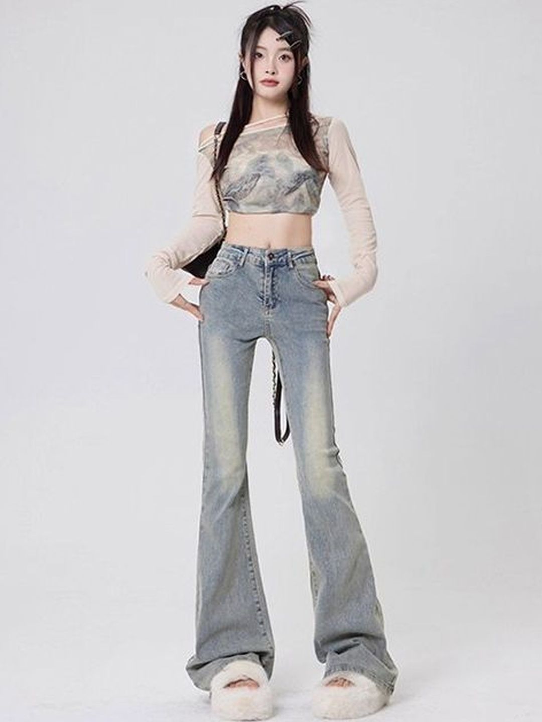 Women Wide Leg High-Rise Light Fade Jeans