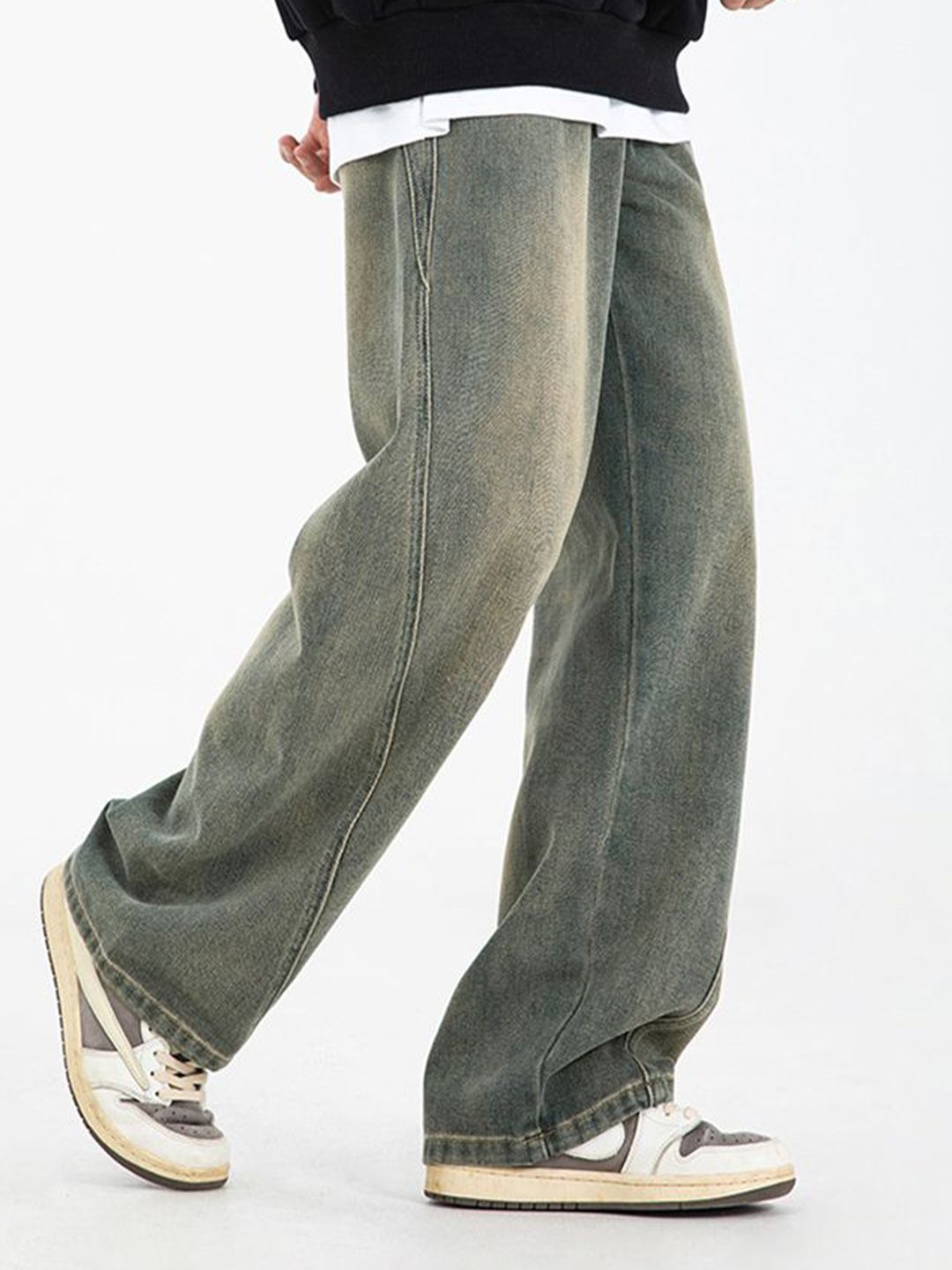 Men Wide Leg Mid-Rise Jeans