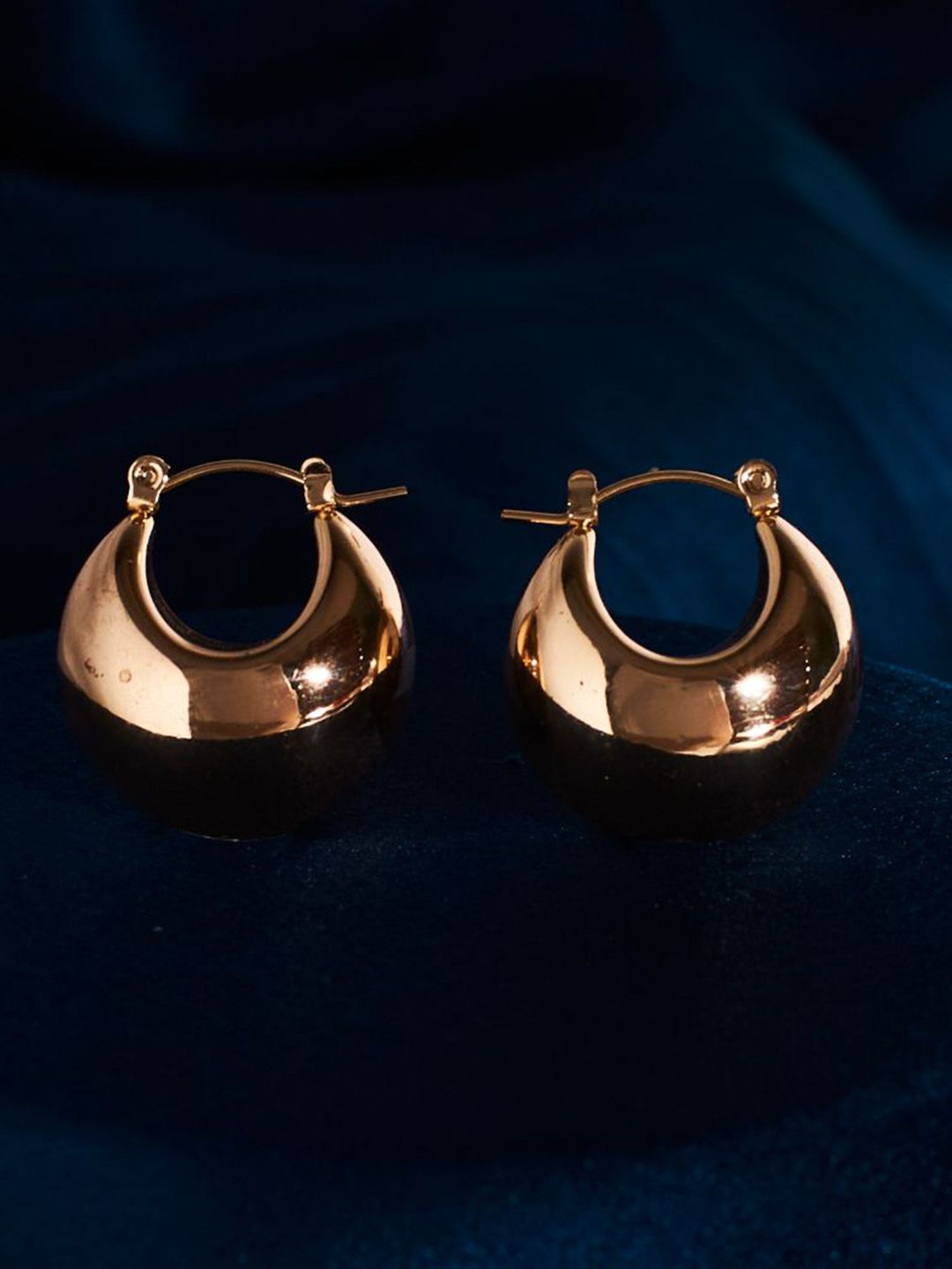 SALTY Dramatic Stainless Steel Contemporary Hoop Earrings