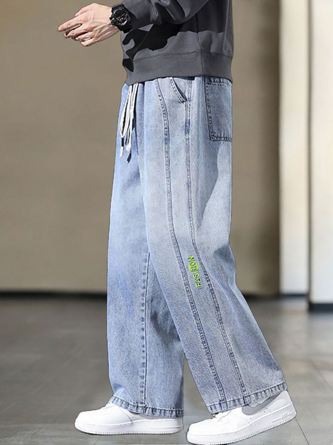 Men Wide Leg Light Fade Jeans