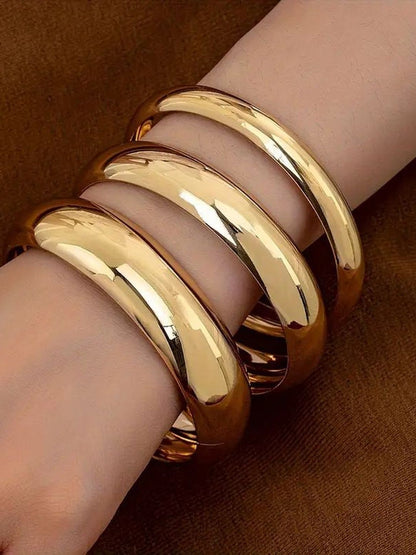 Women 3 Gold-Plated Kada Bracelet