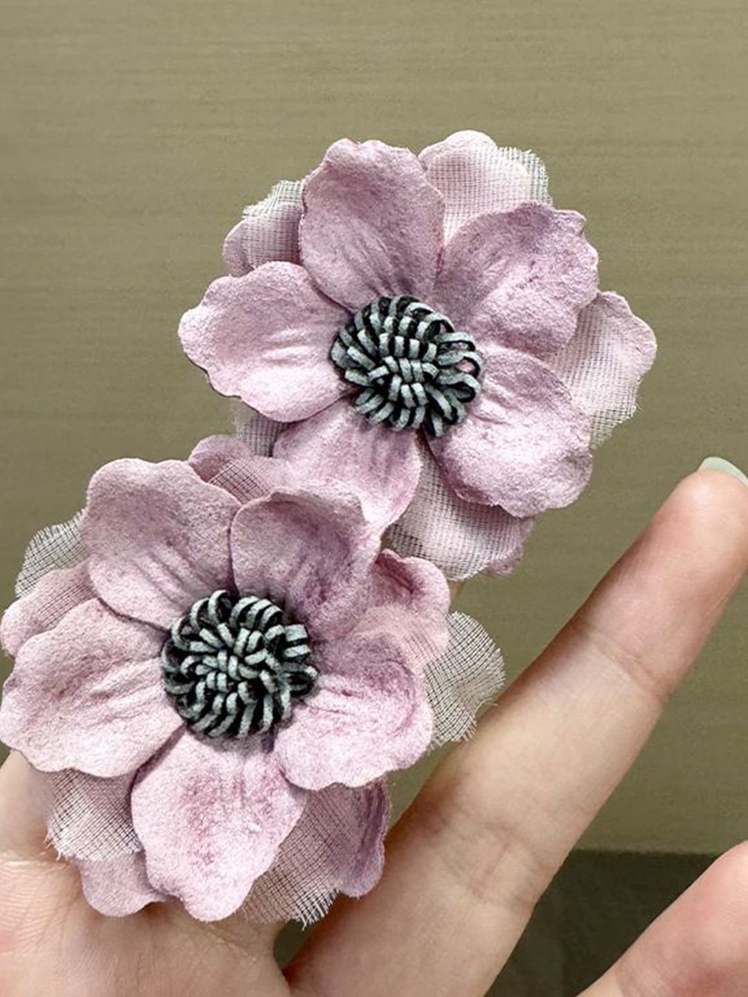 Floral Shaped Studs Earrings