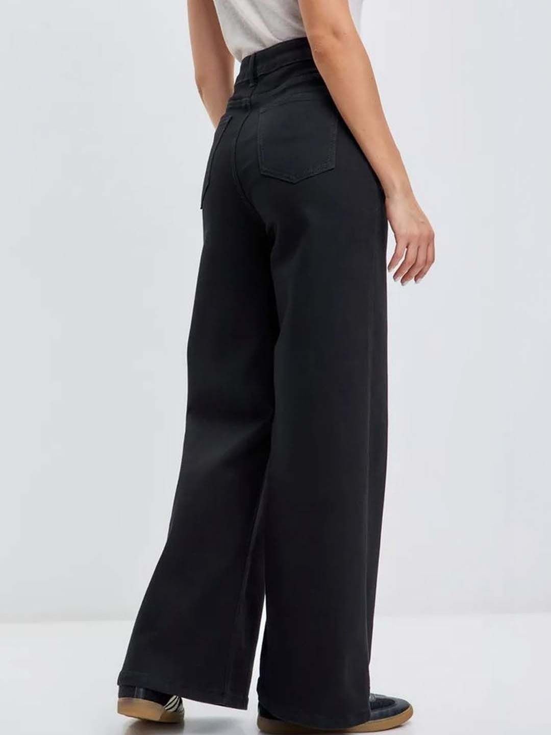 Women Wide Leg High-Rise Jeans